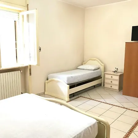 Savonarola Apartment *